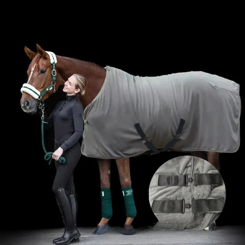 Couverture Cheval Hiver Doublée Velours – Chaleur & Confort